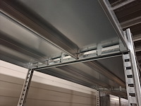 Inhoud magazijn - afbeelding 6 van  51