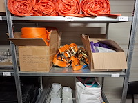 Inhoud magazijn - afbeelding 15 van  51