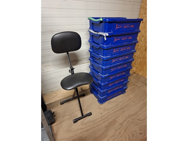 Inhoud magazijn - afbeelding 18 van  51