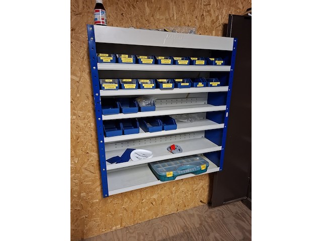 Inhoud magazijn - afbeelding 19 van  51