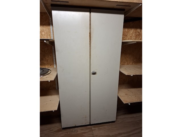 Inhoud magazijn - afbeelding 22 van  51