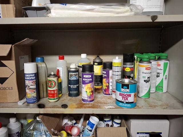 Inhoud magazijn - afbeelding 25 van  51