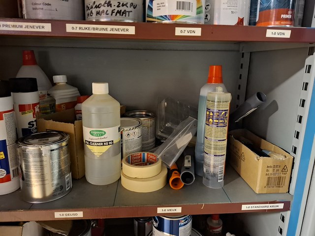 Inhoud magazijn - afbeelding 33 van  51