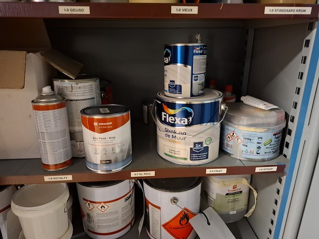 Inhoud magazijn - afbeelding 36 van  51