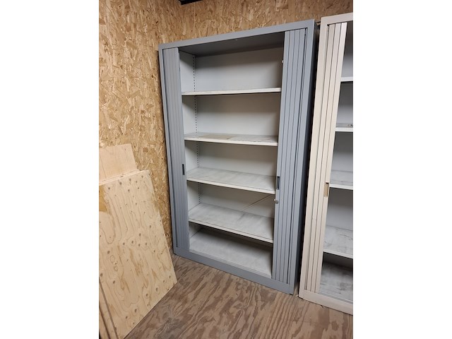 Inhoud magazijn - afbeelding 45 van  51