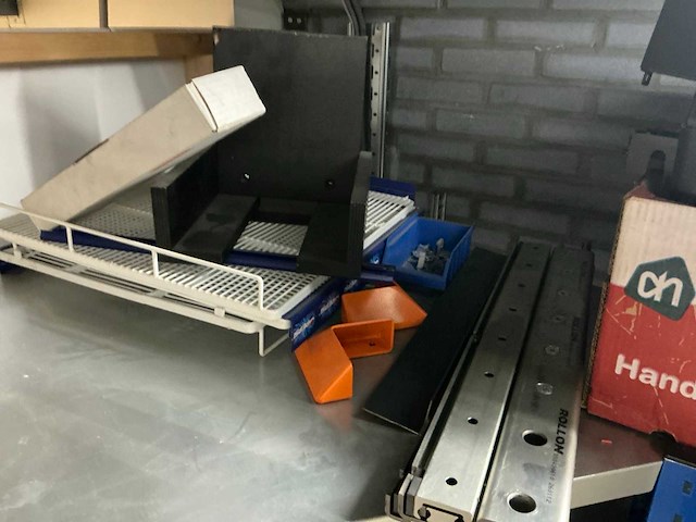 Inhoud magazijn - afbeelding 8 van  40