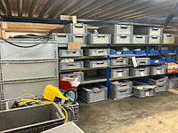 Inhoud magazijn - afbeelding 12 van  40