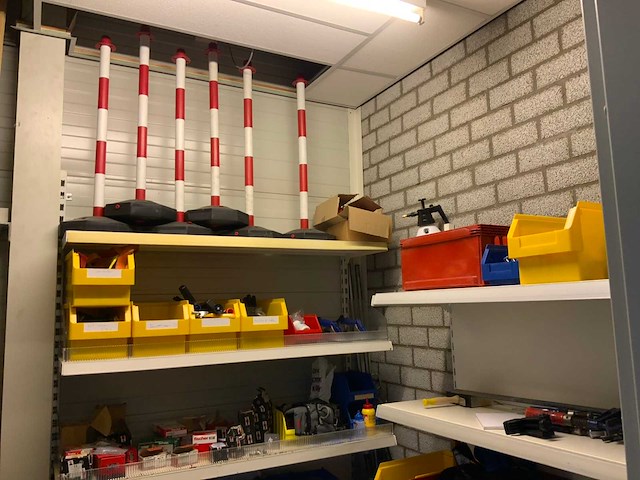 Inhoud magazijninventaris - afbeelding 1 van  17