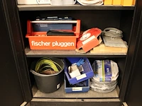 Inhoud magazijnkast m308 w.o. kabel, touw installatieproducten en gereedschappen. - afbeelding 5 van  5