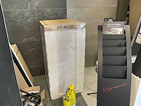 Inhoud magazijnruimte - afbeelding 5 van  8