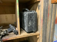Inhoud magazijnruimte - afbeelding 6 van  36