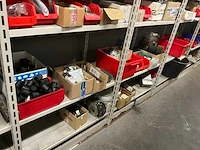 Inhoud onderdelen magazijn - afbeelding 2 van  41