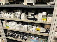 Inhoud onderdelen magazijn - afbeelding 13 van  41