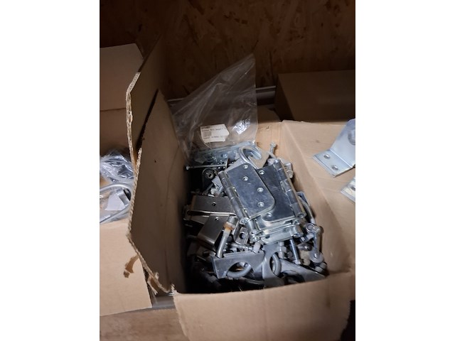 Inhoud onderdelen magazijn - afbeelding 7 van  56