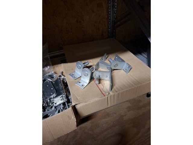 Inhoud onderdelen magazijn - afbeelding 8 van  56