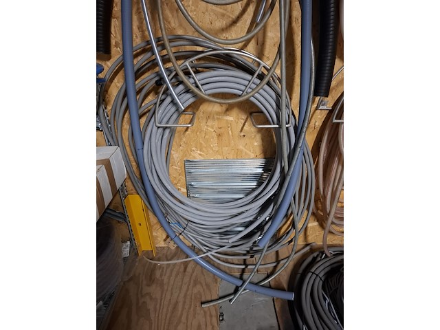 Inhoud onderdelen magazijn - afbeelding 20 van  56