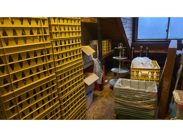 Inhoud opslag volledige etagevloer - afbeelding 1 van  12