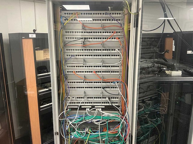 Inhoud patchkast - afbeelding 1 van  5