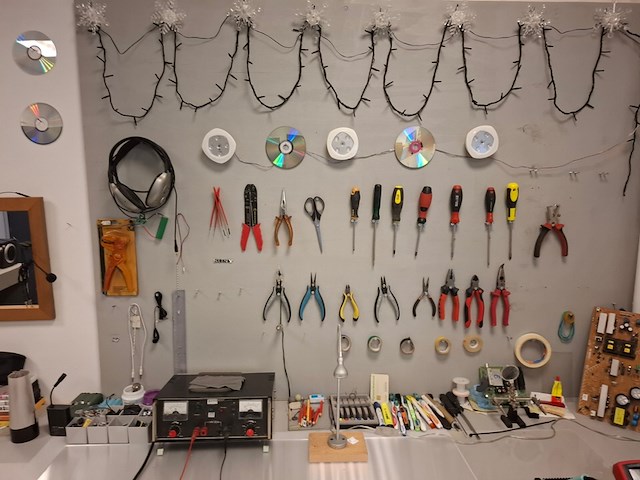 Inhoud repair café - afbeelding 22 van  26
