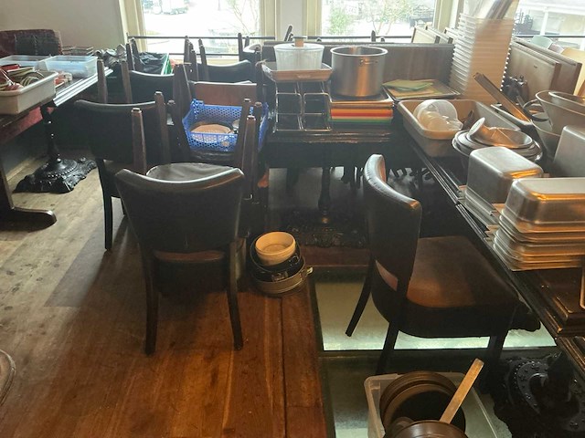 Inhoud restaurant gedeelte (1e etage) - afbeelding 27 van  30