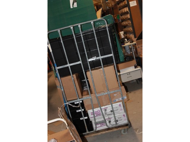 Inhoud rolcontainer ex container - afbeelding 4 van  11