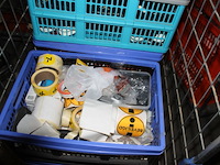Inhoud rolcontainer incl klapkratten - afbeelding 1 van  9