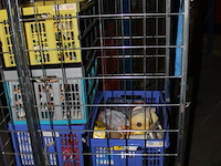 Inhoud rolcontainer incl klapkratten - afbeelding 8 van  9