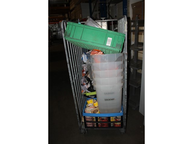Inhoud rolcontainer - afbeelding 1 van  11