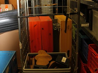 Inhoud rolcontainer - afbeelding 1 van  11