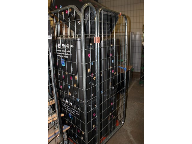 Inhoud rolcontainer - afbeelding 3 van  7
