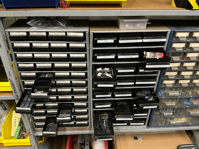 Inhoud ruimte elektrotechniek - afbeelding 2 van  45