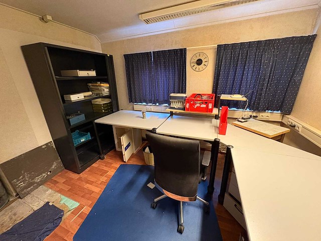 Inhoud ruimte kantoor - afbeelding 3 van  5