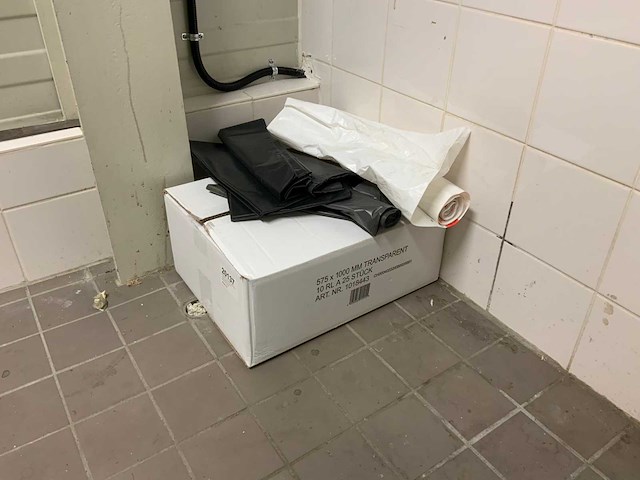 Inhoud ruimte schoonmaak - afbeelding 13 van  20