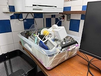 Inhoud ruimte w.o. printer, scherm, kantoorartikelen - afbeelding 7 van  12