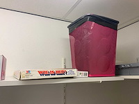 Inhoud schoonmaak en voorraadkast - afbeelding 10 van  12