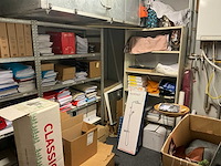 Inhoud schoonmaakhok en opslagruimte - afbeelding 3 van  10