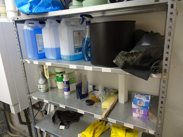 Inhoud schoonmaakhok - afbeelding 4 van  6