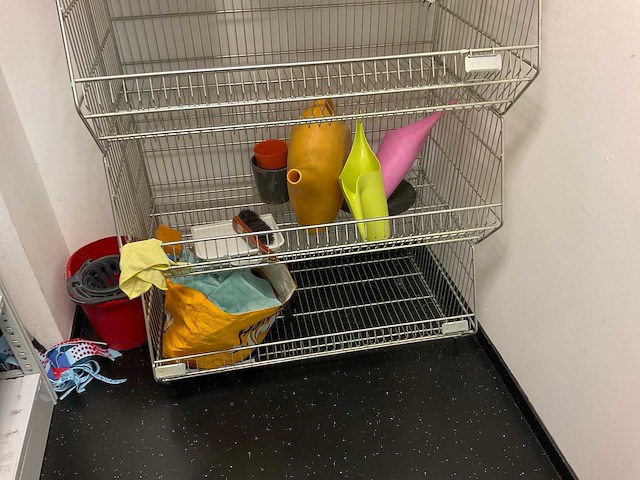 Inhoud schoonmaakkast - afbeelding 7 van  7