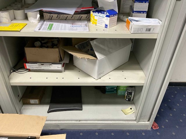 Inhoud schuifkast, 2x kantoorkast met inhoud. - afbeelding 9 van  27