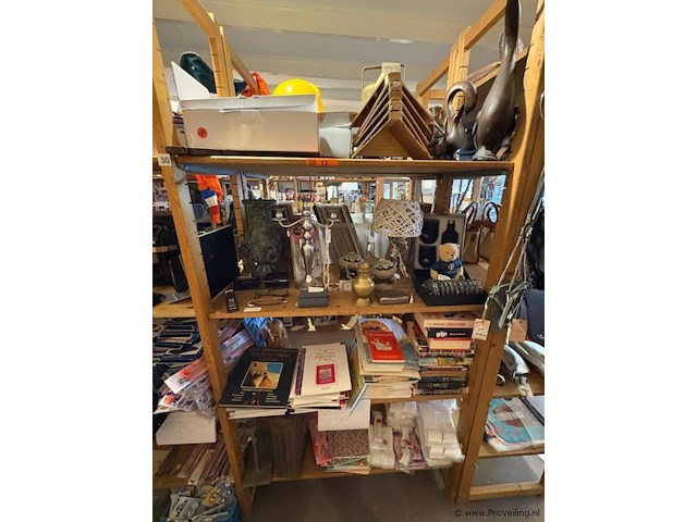 Inhoud stelling - diversen - o.a. boeken - afbeelding 4 van  4