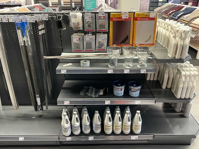 Inhoud stelling reiniging en montage accessoires - afbeelding 5 van  7