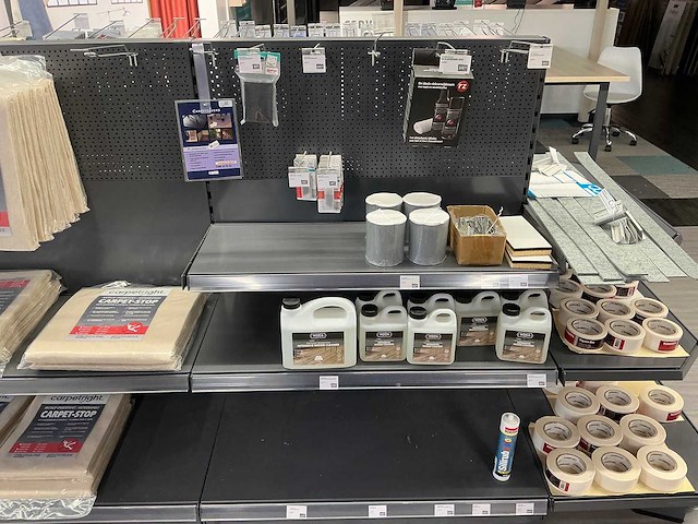 Inhoud stelling reiniging en montage accessoires - afbeelding 6 van  7