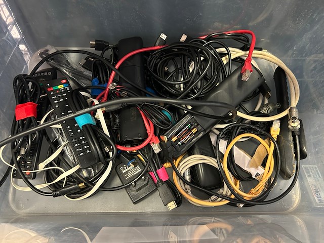 Inhoud stelling w.o. elektronica w.o. nokia, huawei - afbeelding 13 van  13