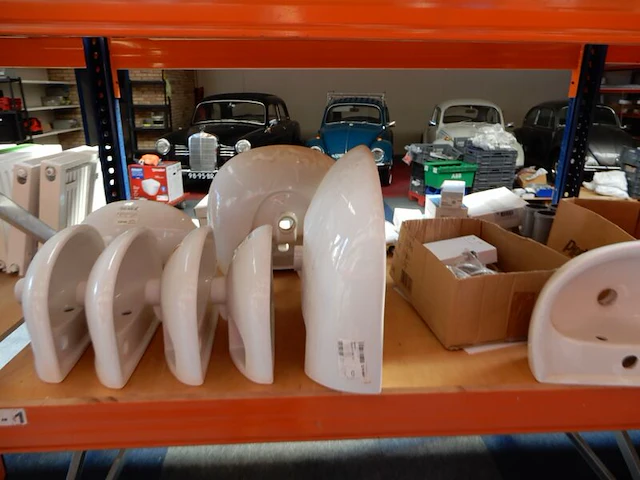 Inhoud stellingvak divers sanitair - afbeelding 10 van  17