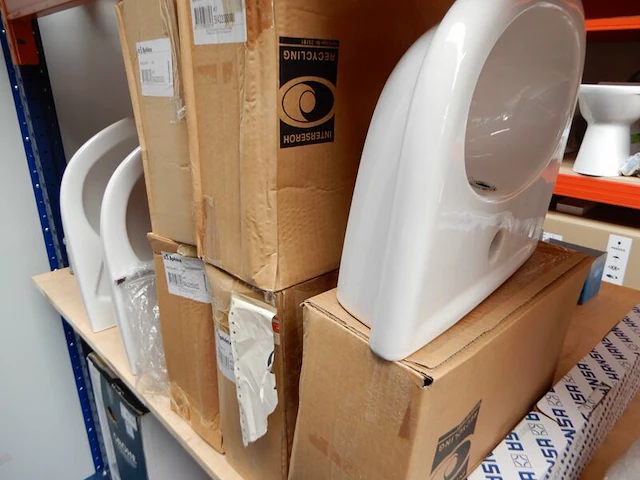 Inhoud stellingvak divers sanitair - afbeelding 4 van  8