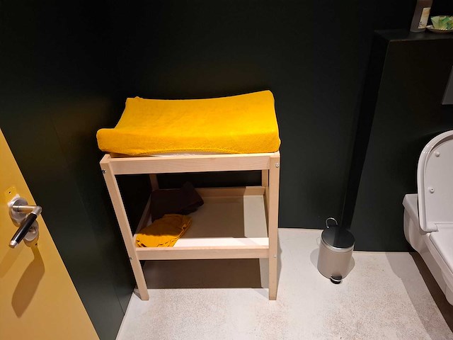 Inhoud toiletruimte (2x) - afbeelding 7 van  8