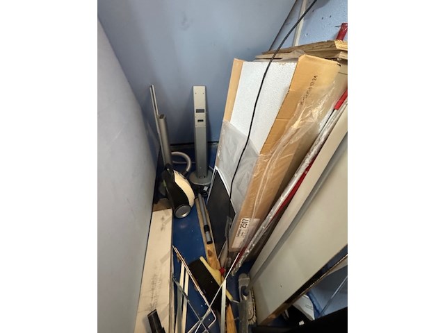 Inhoud trapkast - afbeelding 3 van  3