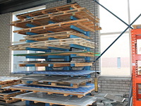 Inhoud van draagarmstelling 355 w.o. traanplaten, 15x aluminium platen 4mm, alu geperforeerd, etc. - afbeelding 9 van  9
