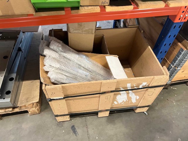 Inhoud van stelling met onderdelen intermodul maxi & alutherm systemen - afbeelding 6 van  31