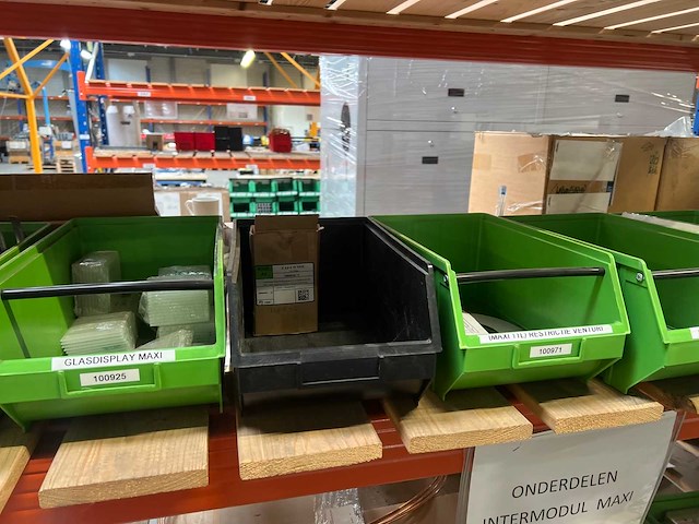 Inhoud van stelling met onderdelen intermodul maxi & alutherm systemen - afbeelding 23 van  31